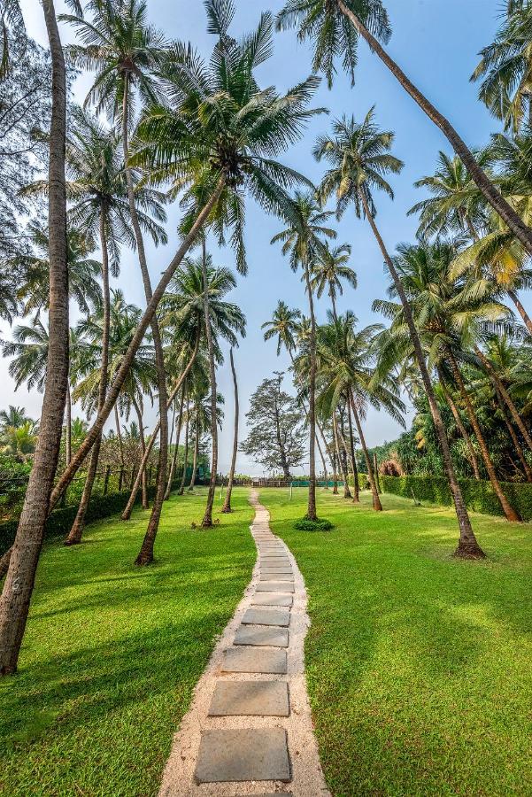 Saffronstays Thalassea, Alibaug - Picturesque Sea-Facing Villa With Colonial Decor Алибаг Экстерьер фото