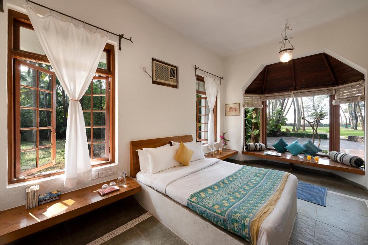 Saffronstays Thalassea, Alibaug - Picturesque Sea-Facing Villa With Colonial Decor Алибаг Экстерьер фото